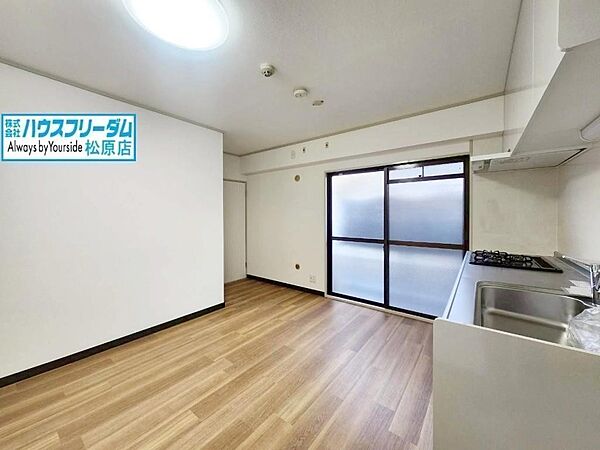 お好みの家具を自由にレイアウトしてください！