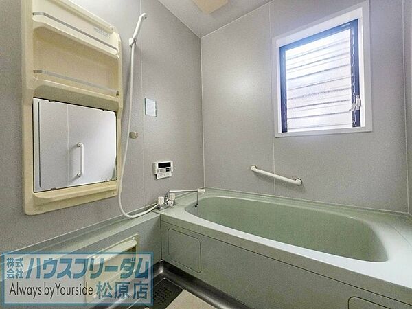 窓があるのでしっかり換気出来ます