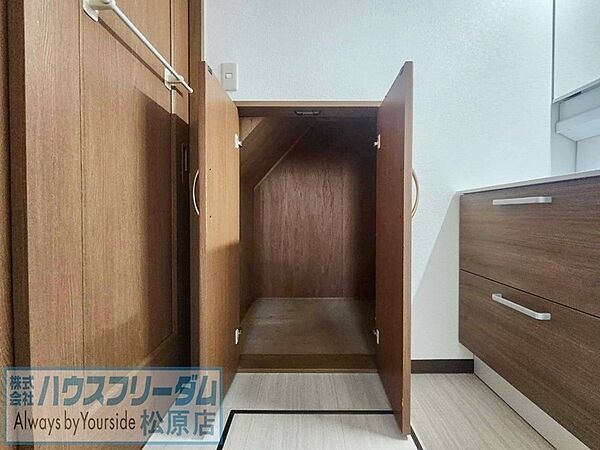 その他内観/洗面所・収納