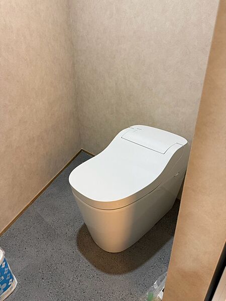 トイレ2箇所で忙しい朝も快適です♪