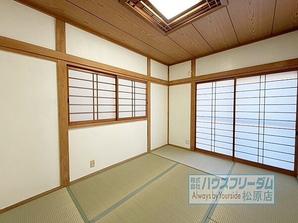 1階約6帖和室はこちら♪