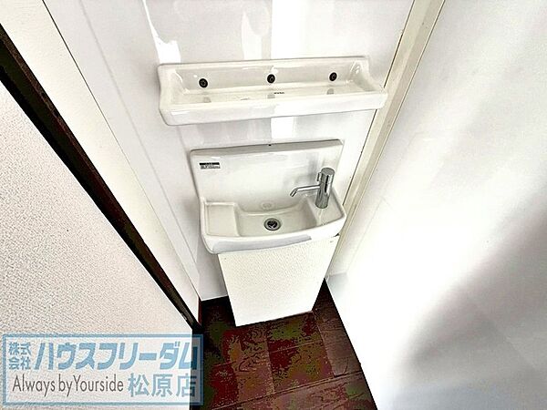 洗面　※写真は入居前に撮影したものです