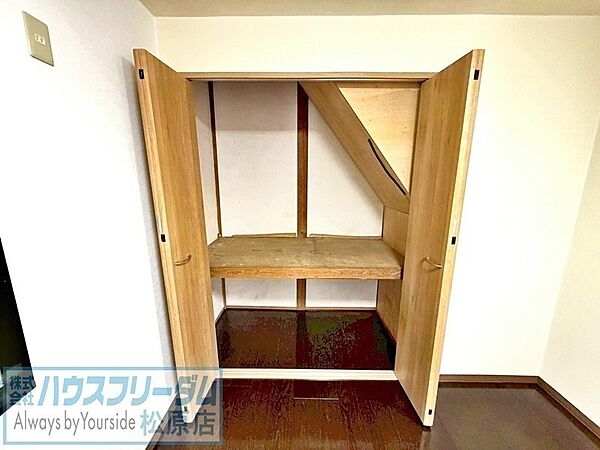 リビング収納　※写真は入居前に撮影したものです