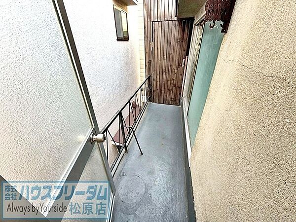バルコニー　※写真は入居前に撮影したものです