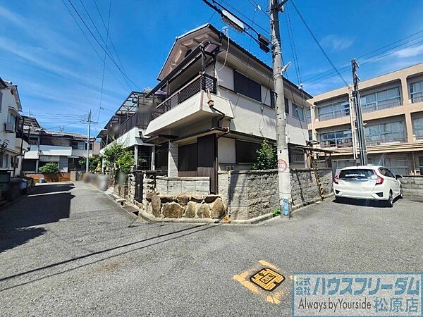 松原市立中央小学校まで徒歩11分！