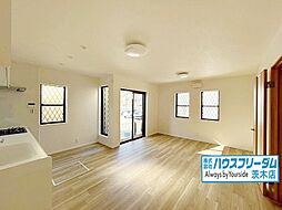 堺市西区堀上緑町　中古戸建