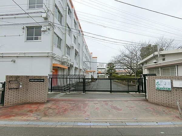 高槻市立第六中学校