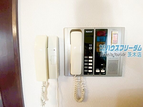インターフォン
