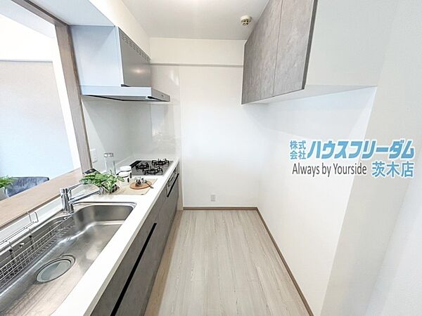 キッチンを拡大表示