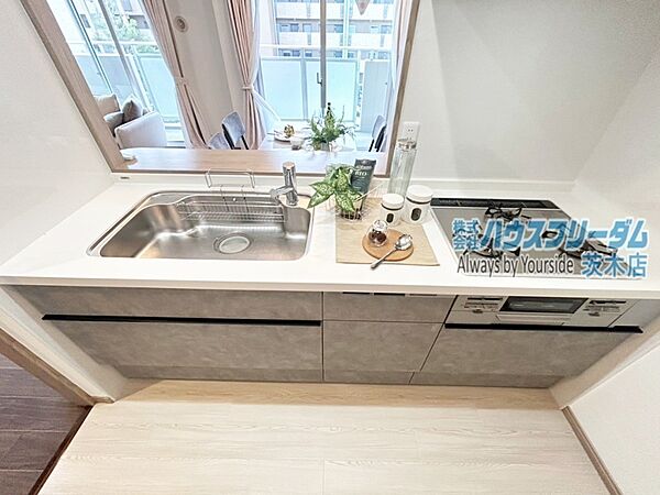 キッチンを拡大表示