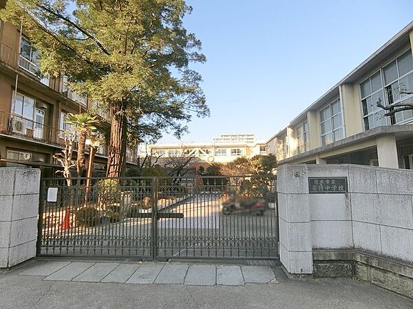 茨木市立養精中学校