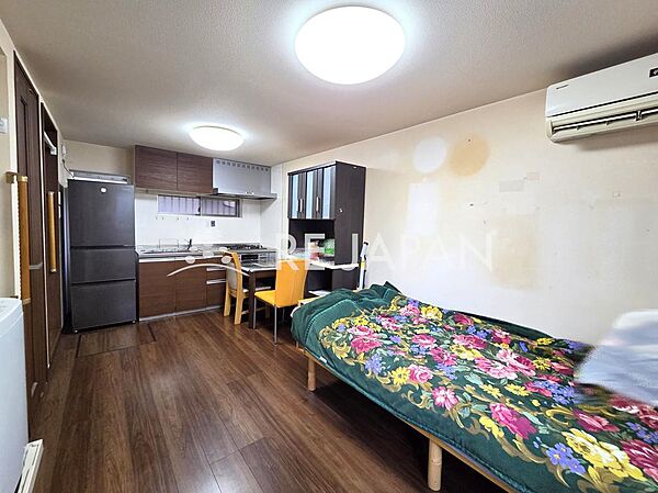 室内の動産類は撤去後のお引き渡しです(^^♪