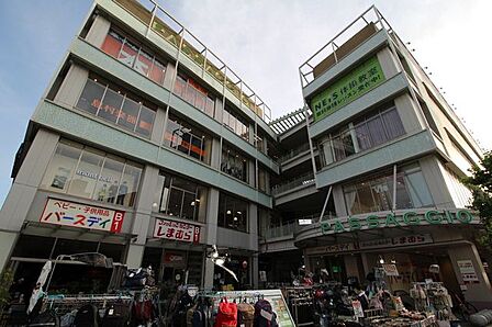パサージオ 西新井 900m