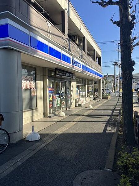 ローソン　西綾瀬3丁目店 400m