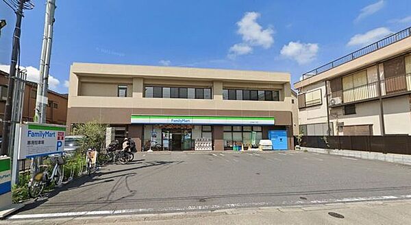 ファミリーマート足立宮城一丁目店 440m