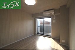 TRINITY 7階1Kのリビング/ダイニング