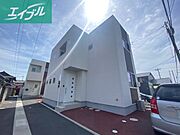 球場前駅より徒歩12分 築4年5ヶ月 2階建の賃貸物件