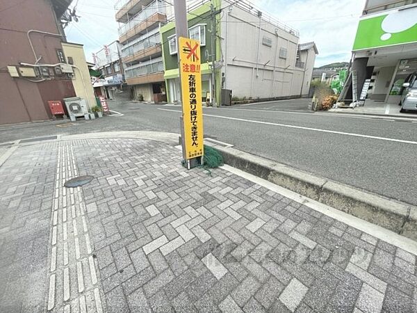 画像9:ゴミ置き場