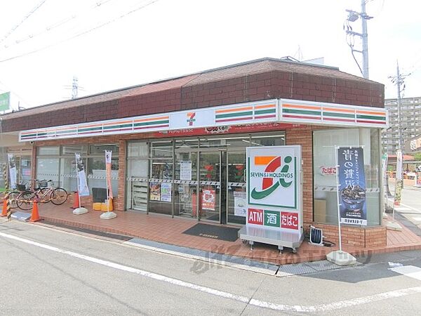 画像19:セブンイレブン　枚方牧野駅西口店まで400メートル