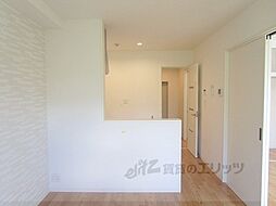 クラウディア香里ヶ丘 204 2階1LDKのリビング/ダイニング