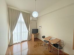 レオパレスエステート 1階1Kのリビング/ダイニング