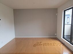 メゾン山の音 2階2LDKのリビング/ダイニング