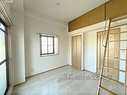 オズレジデンス鶴見 5階1Kのリビング/ダイニング