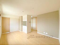 アクシアＡ 202 2階1LDKのリビング/ダイニング