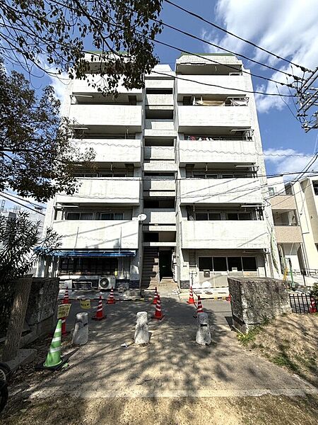 外観：334000236027