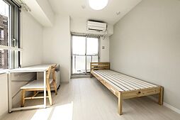 学生会館 ロイヤルジェルム高取駅前[食事付き] 8階1Kのリビング/ダイニング