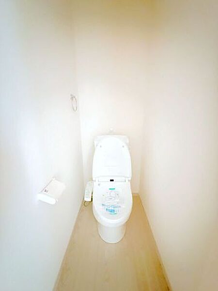 トイレを拡大表示