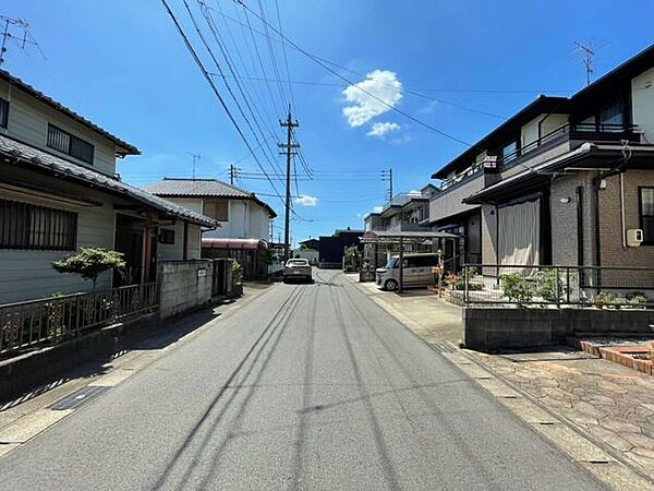 前面道路含む現地写真