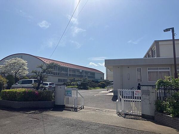 丹陽中学校 1900m