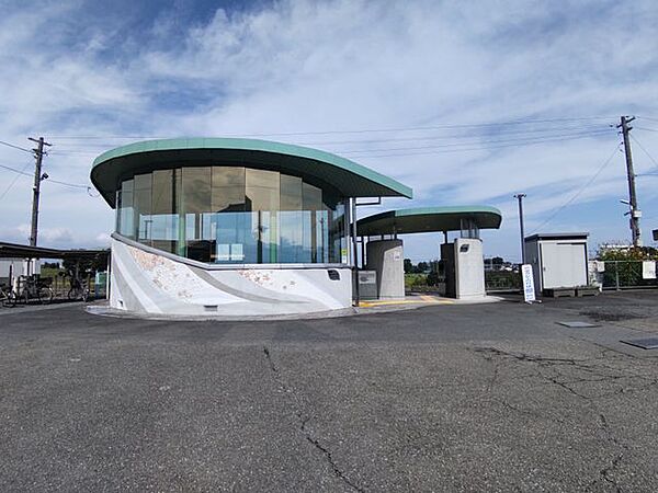 用土駅　1300ｍ（徒歩18分）です。