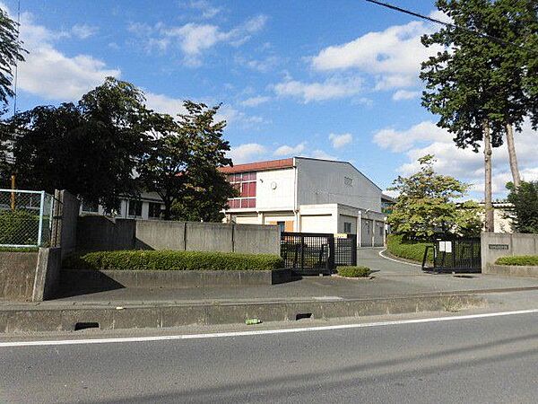 【中学校】寄居町立男衾中学校まで徒歩16分（約1.2ｋｍ）です。 1620m