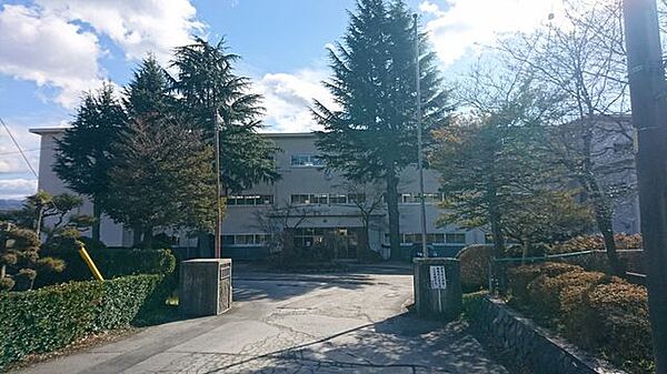 岡谷市立岡谷東部 【周辺環境/中学校】東部中学校まで約1400ｍ（徒歩約18分）