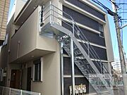 二子新地駅より徒歩4分 1階 築11年8ヶ月の賃貸物件
