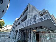 東中野駅より徒歩7分 2階 築2年の賃貸物件