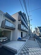 練馬駅より徒歩12分 築1年7ヶ月 5階建の賃貸物件