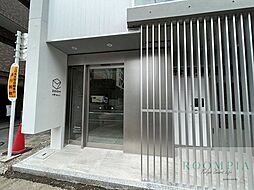 4 / 9