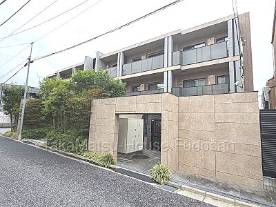 外観:JR山手線「目白駅」徒歩10分 外観:JR山手線「目白駅」徒歩10分