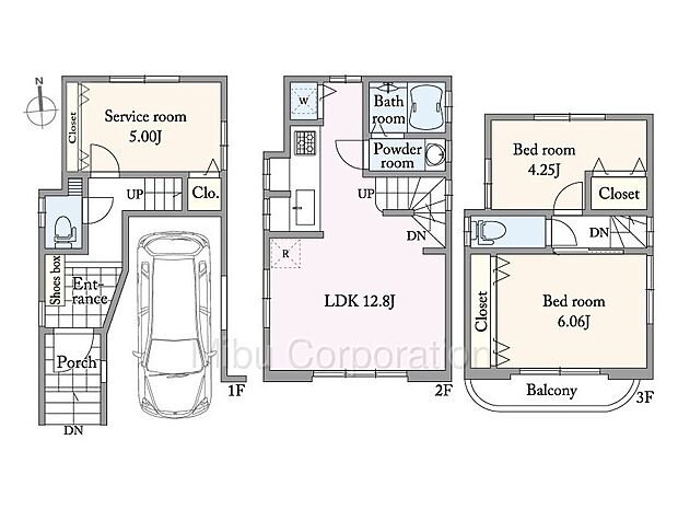 ハイルーフ駐車可能な車庫付（制限有）の2ＳＬＤＫ。トイレは1階と3階の2個所設置。