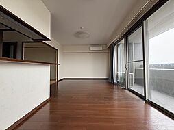 D´クラディア宮崎コートブルク 4LDKのリビング/ダイニング