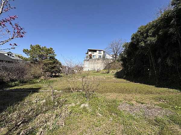 約５００坪の広い土地です。