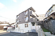 名島駅より徒歩7分 築7年3ヶ月 3階建の賃貸物件