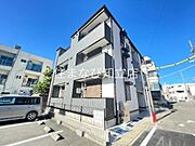 安城駅より徒歩6分 築1年 3階建の賃貸物件