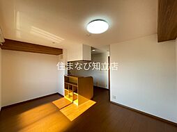 アイ・セジュール 2階1LDKのリビング/ダイニング