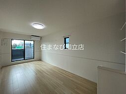 ヒカルサ刈谷東境町 201 2階1LDKのリビング/ダイニング
