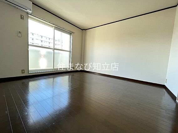 サープラスワン池田_内装_0