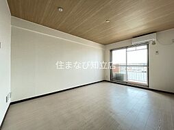 フラワービレッジ 4階1Kのリビング/ダイニング